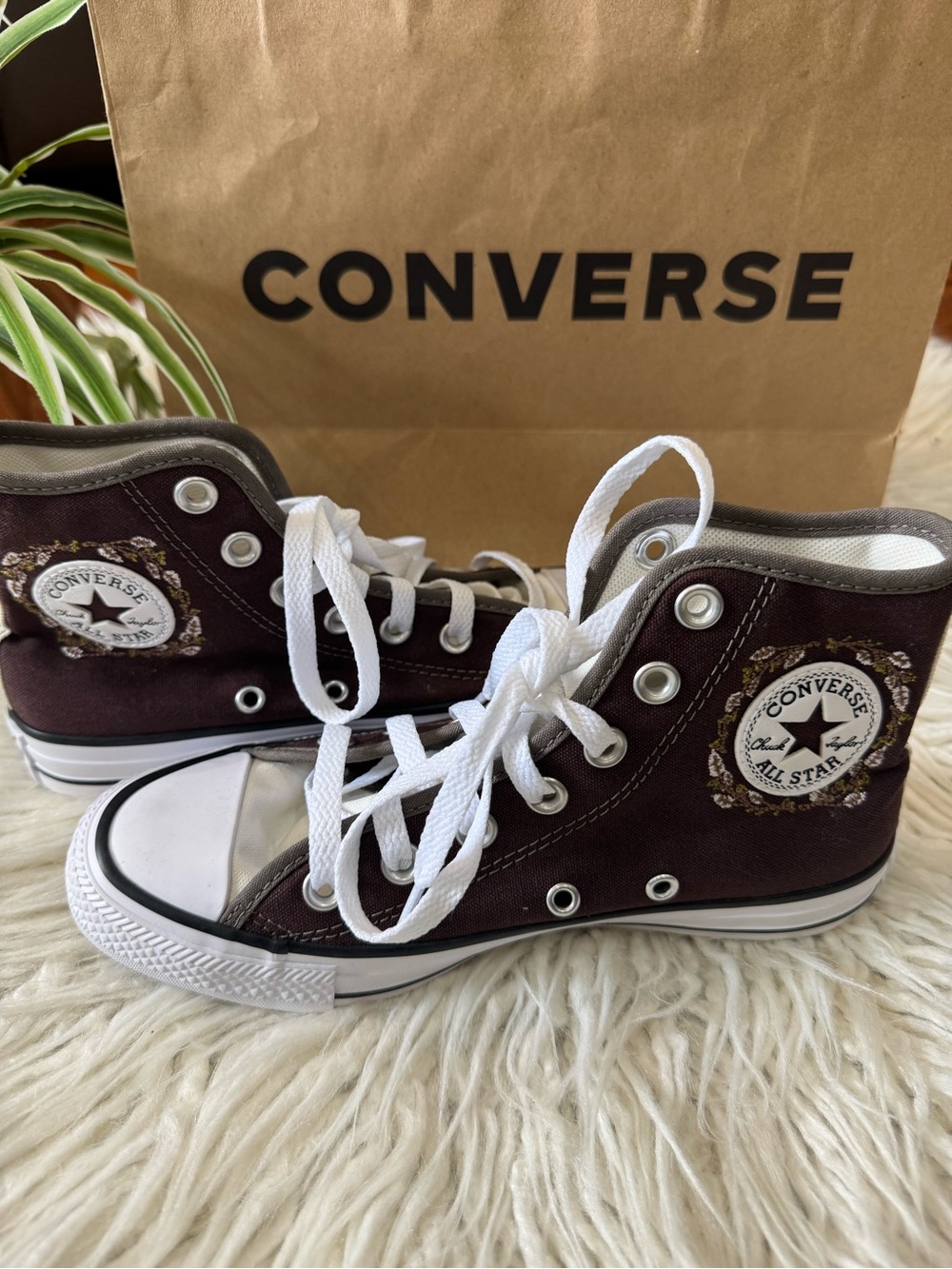 New🌿Converse Brown High Top Sneakers with White Trim